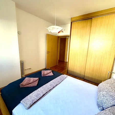 Apartamento With Balcony